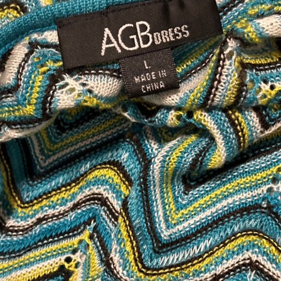 AGB Knit Dress - Picture 6 of 6